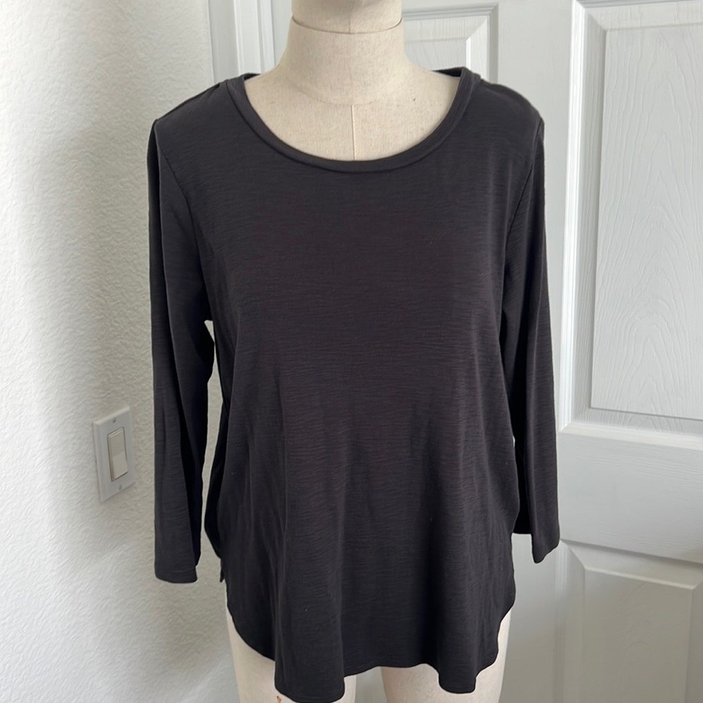 Tommy Bahama 3/4 length sleeve t-shirt